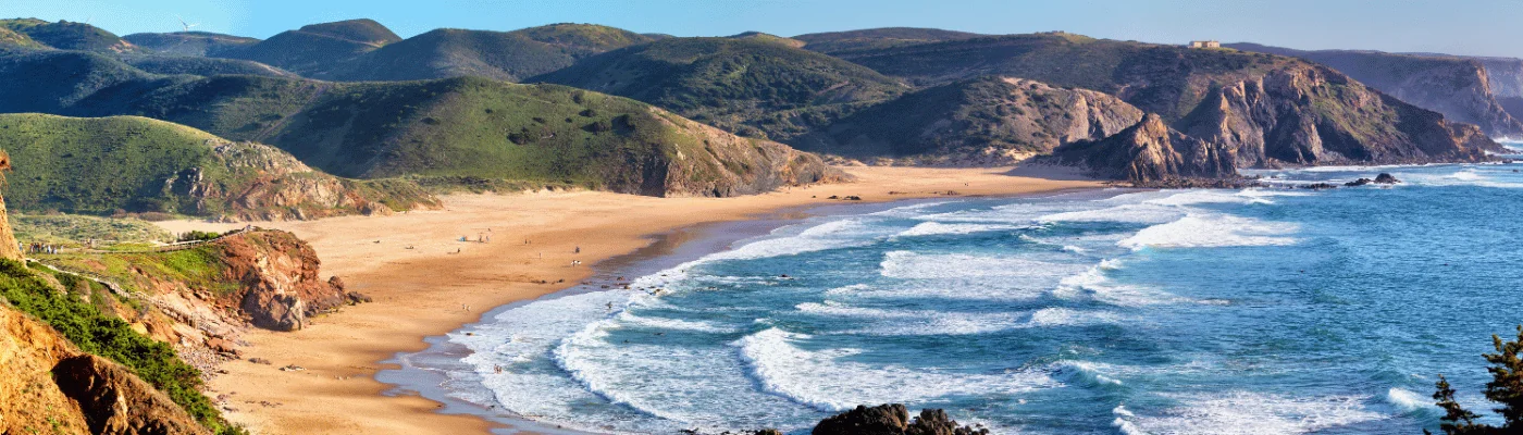 Praia do Amado in the Costa Vicentina natural park at the Atlantic Ocean at the Algarve, Portugal.